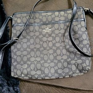 Coach shoulder bag